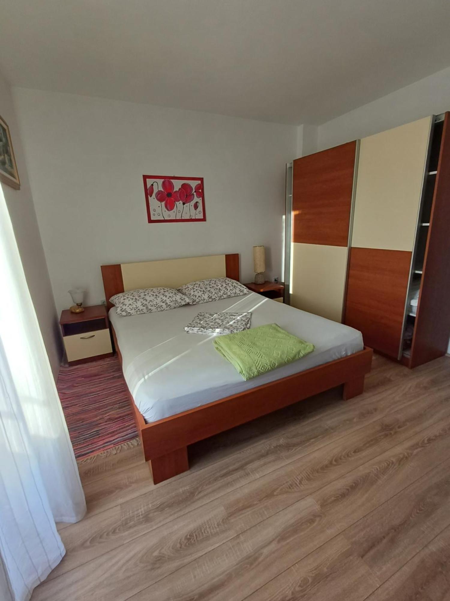 Apartments Lana Пула Экстерьер фото